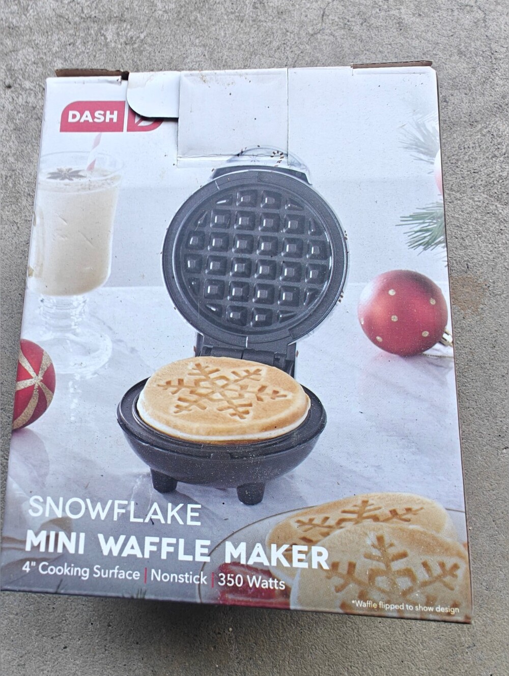 Dash Snowflake Mini Waffle Maker 350 Watts Nonstick